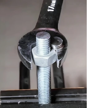 2dfd3253-0100-48fc-8211-1f51a19c836c